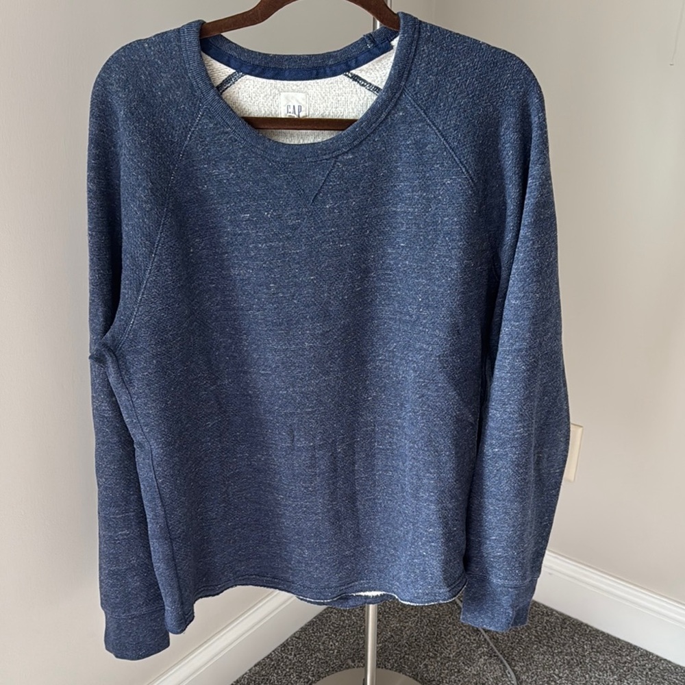 GAP Heathered Navy‎ Pullover